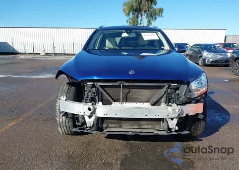 2018 Mercedes-Benz Glc 300 z USA, uszkodzony, nr VIN WDC0G4JB9JV016294